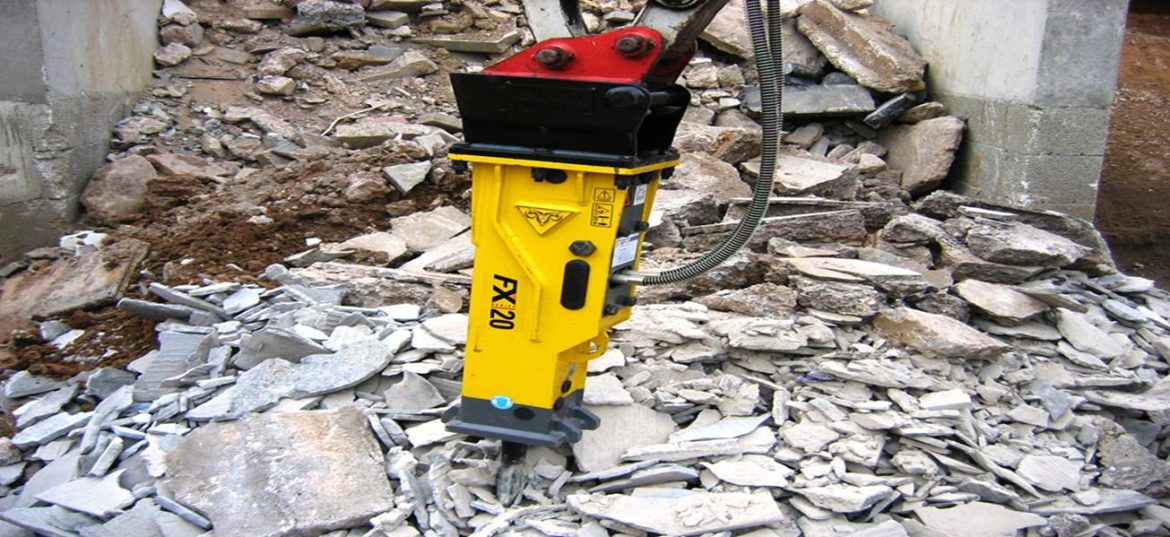 Construction Debris Removal Supporting Cleaner Properties After Renovation Projects